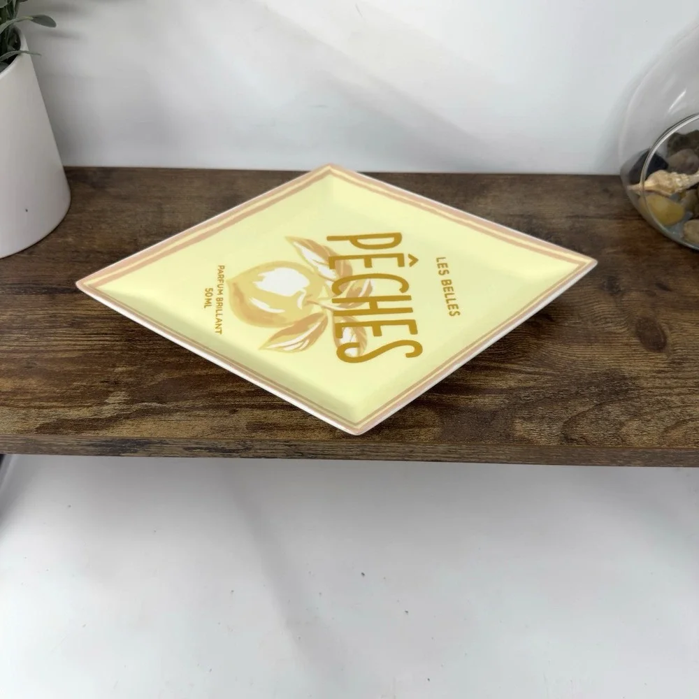 Anthropologie Juliette Ceramic Vanity Tray Peches Ring Jewelry Trinket Dish